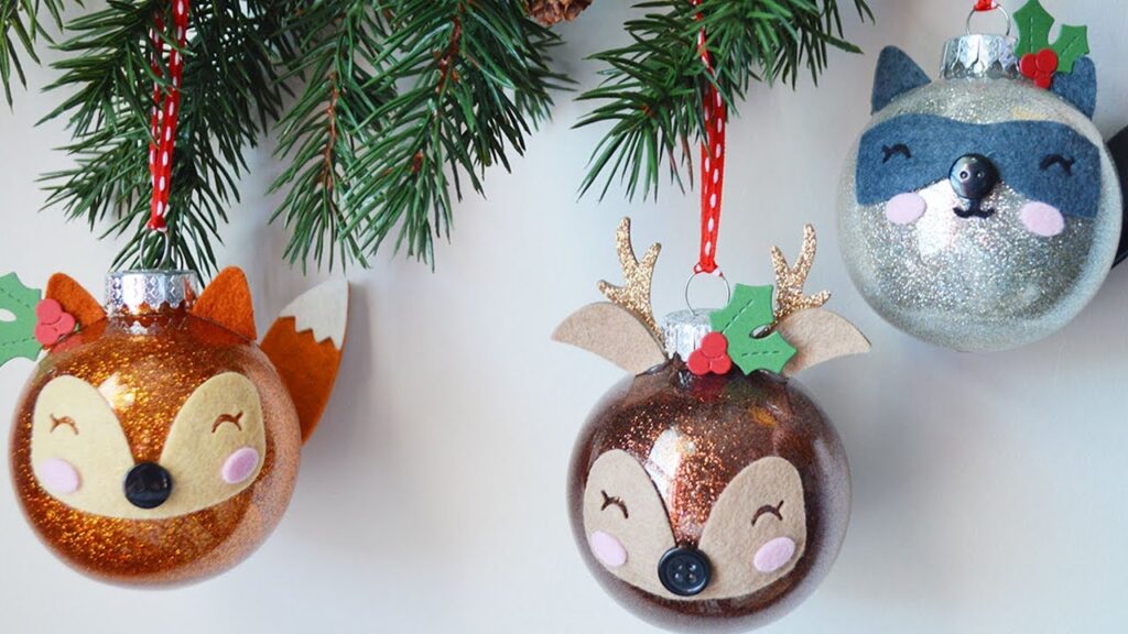 Small Apartment Christmas Decor with DIY Ornaments