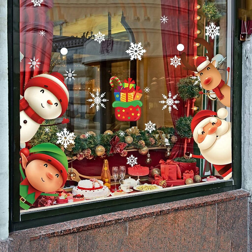 Small Apartment Christmas Decor with Window Decorations
