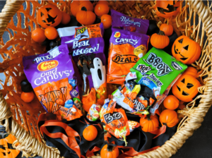 17 Affordable Halloween Boo Basket Ideas - My Besuited Home