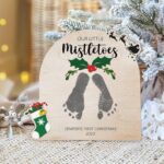 20+ Mistletoes Footprint Crafts for Kids