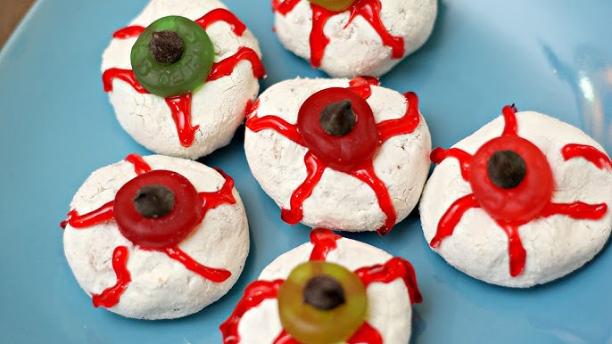 Halloween Breakfast Eyeball Donuts