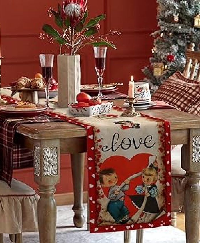 Valentine’s Day Table Setting Ideas