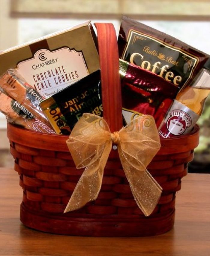 20+ Christmas Gift Basket Ideas for Your Loved Ones