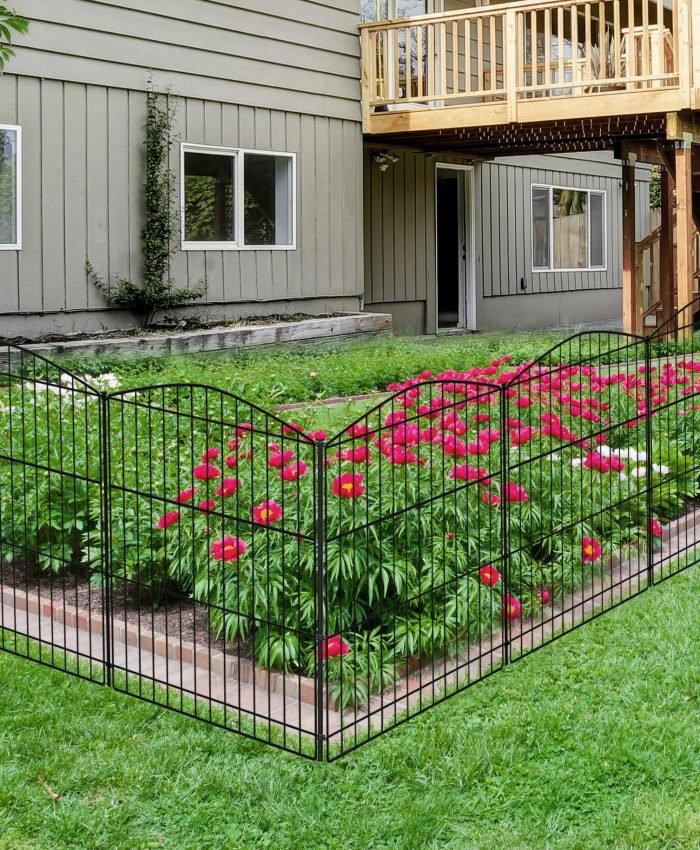 DIY Garden Fence Ideas On A Budget
