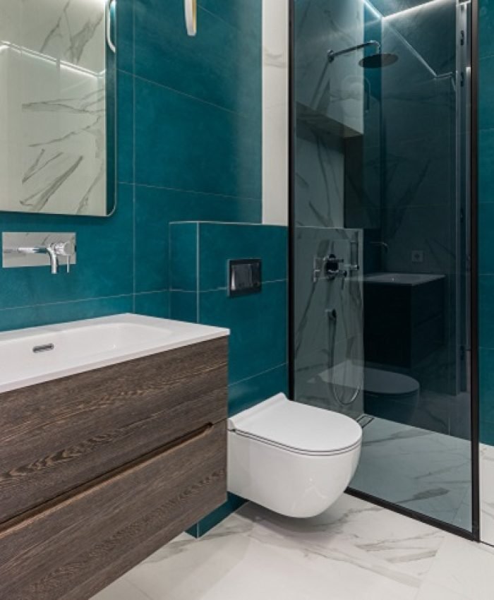 How to Fix a Clogged Hotel Toilet Without a Plunger