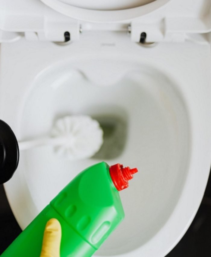 What To Do If You Accidentally Mixed Bleach and Toilet Bowl Cleaner