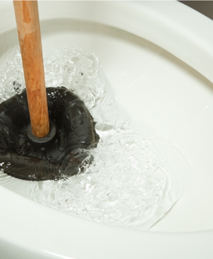 Toilet Water Splashed in My Eye. What Should I Do?