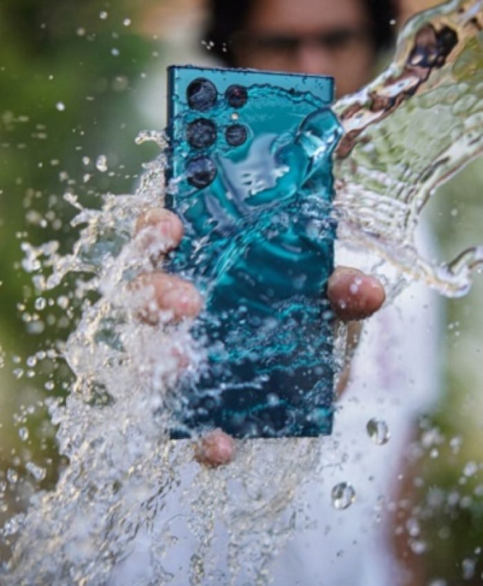 Can I Take My S22 Ultra in the Shower?